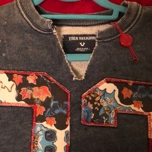 True Religion Short sleeve sweatshirt